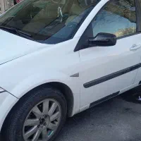 مگان ۲۰۰۰ اتومات|خودرو سواری و وانت|تبریز, |دیوار