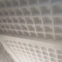 شاگرد گچ‌کار