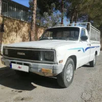 مزدا وانت 2000