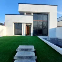 ویلا نوساز شهرکی استخر دار/زیر قیمت منطقه