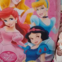 چمدان دخترانه|کفش و لباس بچه|رودهن, |دیوار