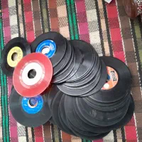 صحفه گرامافون از خوانندگان مختلف