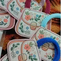 هدیه همراه با کارت ، طراحی اختصاصی برای شما