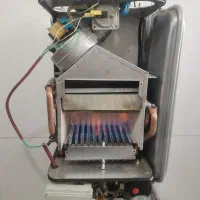 پکیج فرولی دست دو|آبگرمکن، پکیج، شوفاژ|شاهین‌شهر, چمران|دیوار