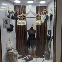 لباس زیر میس لند|لباس|سراب, |دیوار