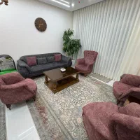 مبل چستر هفت نفره به همراه جلو مبلی و عسلی|مبلمان خانگی و میز عسلی|تهران, تهرانسر شمالی|دیوار