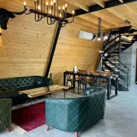 کلبه سویسی استخرروباز اب گرم  دو خوابه لوکس انزلی|اجارهٔ کوتاه‌مدت ویلا و باغ|رشت, گلسار|دیوار