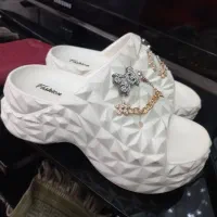 دمپایی|کیف، کفش، کمربند|اصفهان, فروردین|دیوار