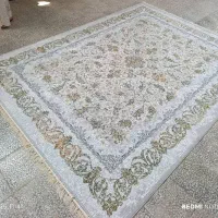 فرش گلریز در گالری اکبری چهارراه امام بسمت ترمینال|فرش|شوشتر, |دیوار