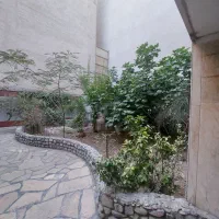 خانه دربست منیریه 2 طبقه ونیم