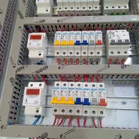 برقکار.برق کار صنعتی.برقکار ساختمان.رفع اتصالی