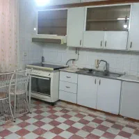 120متری-طبقه-همکف-دو-خواب-باغچه-بان