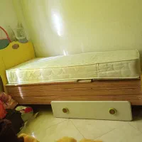 تخت نوجوان|تخت و سرویس خواب|هشتگرد, فاز ۷ مهستان|دیوار