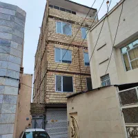 آپارتمان طبقه ی سوم ستایش