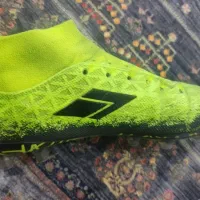 کفش فوتبال سایز ۳۸ تخفیف|تجهیزات ورزشی|تهران, تهرانسر شمالی|دیوار