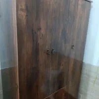 کمد لباسی درحد نو بدون هیچ خط وحشی