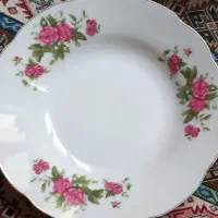 کلمن شیشه .ظرف خورش خوری و سوپ خوری لب طلایی گلسرخ