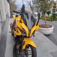 موتور آر اس ۲۰۰ سالم خوش رخ