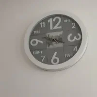 ساعت دیواری