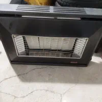 بخاری دیواری کاملا سالم وتمیز