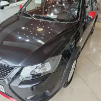 کوییک R مشگی سقف. قرمز بارینگ