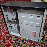 کیس Delux کاملاً سالم و آماده استفاده