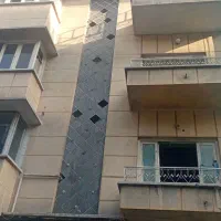 کریم خان نجات الهی ۳۰۰ متر بر ۱۰