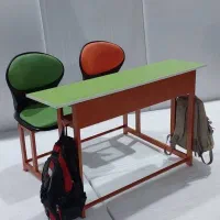 نیمکت مدارس .