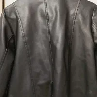 کت چرم کوتاه|لباس|یزد, |دیوار