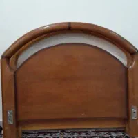 تخت یکنفره چوبی