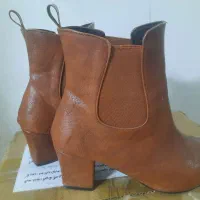 نیم بوت قهوه ای سایز ۳۷