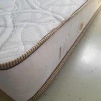 تشک و بالش