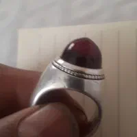 انگشتر یاقوت سرخ