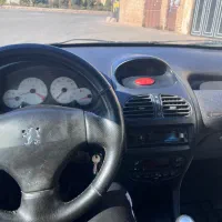 ۲۰۶ تیپ پنج تیوفایو v8