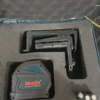 تراز لیزری رونیکس