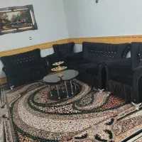 مبل قهوه ای