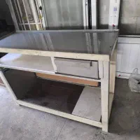 میزکار آهنی سالم