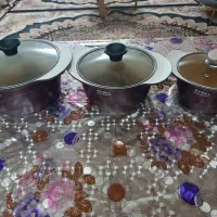 3 عدد قابلمه در 3سایزو یک عدد سبزی خردکن