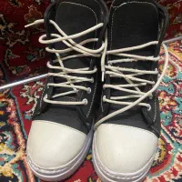 کفش|کیف، کفش، کمربند|اهر, |دیوار