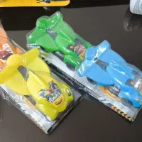 اسباب بازی ماشین پروازی