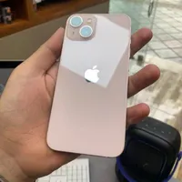 اپل iPhone 13 با حافظهٔ ۲۵۶ گیگابایت
