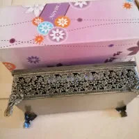 تعدادی ظروف آشپزخانه