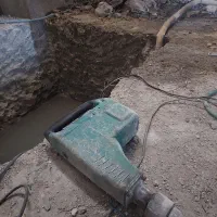 عایق کاری آسانسور وآب بندی چاهک آسانسور|خدمات پیشه و مهارت|بوشهر, |دیوار