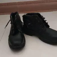 کفش|کیف، کفش، کمربند|صدرا-فارس, فاز ۲|دیوار