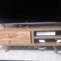 میز تلویزیون سالم در حد نو