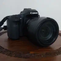 دوربین عکاسی کانن 80D