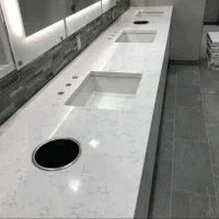 کارگر ساده ‌و ماهر در  سنگ مهندسی کوارتز و کورین