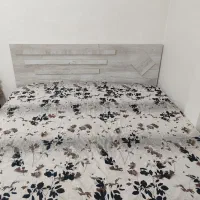 تخت‌ دونفره‌