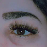 آف آموزش صفر تا صد کاشت مژه هیدن در سالن800ت