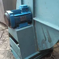 یک عدد سانتیرفیوژ متوژن 3اسب درحد نو